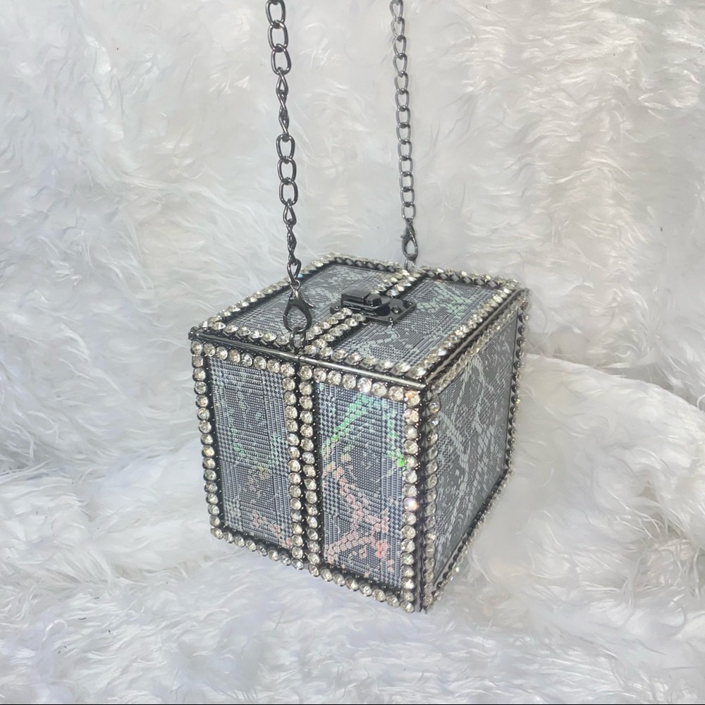 Cube Mini Lock Bag
